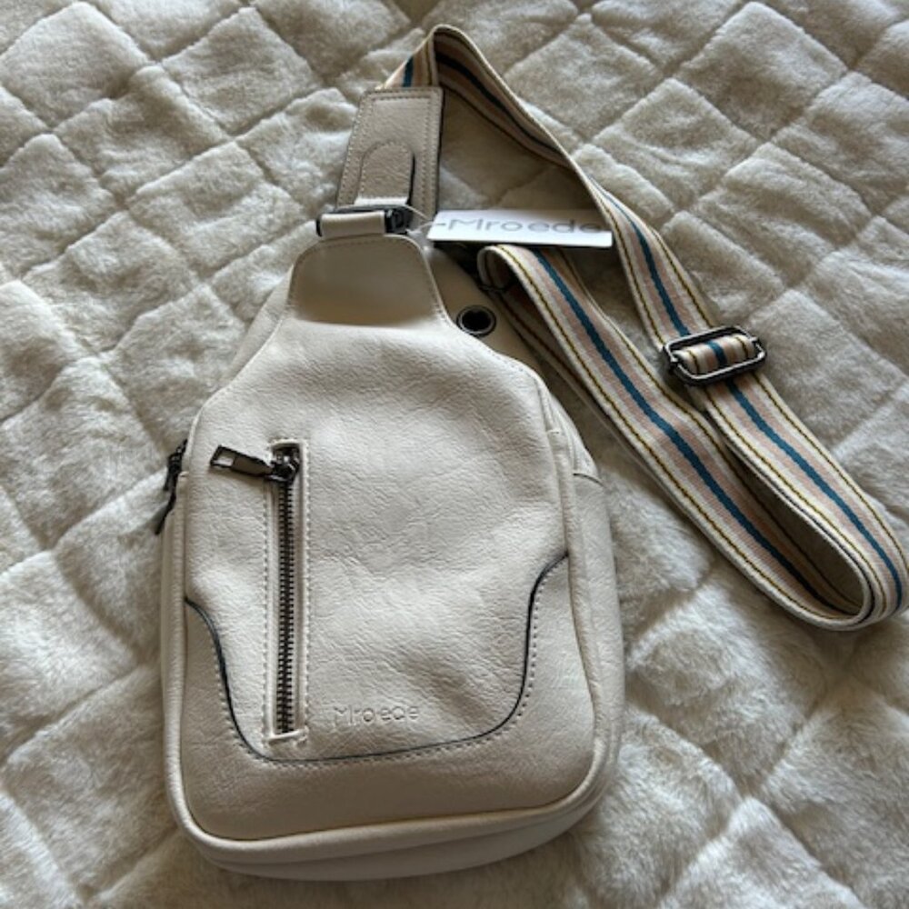 NWT Mroede Crossbody Sling Bag